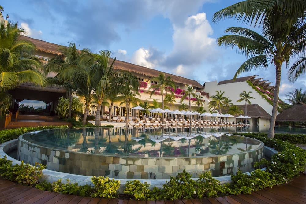 Ambassador at Grand Velas All Inclusive — 7