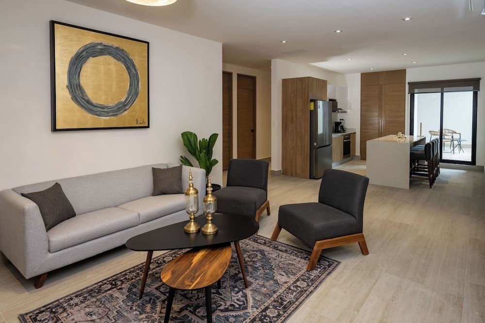Cumbres Garden luxury apartments — 13
