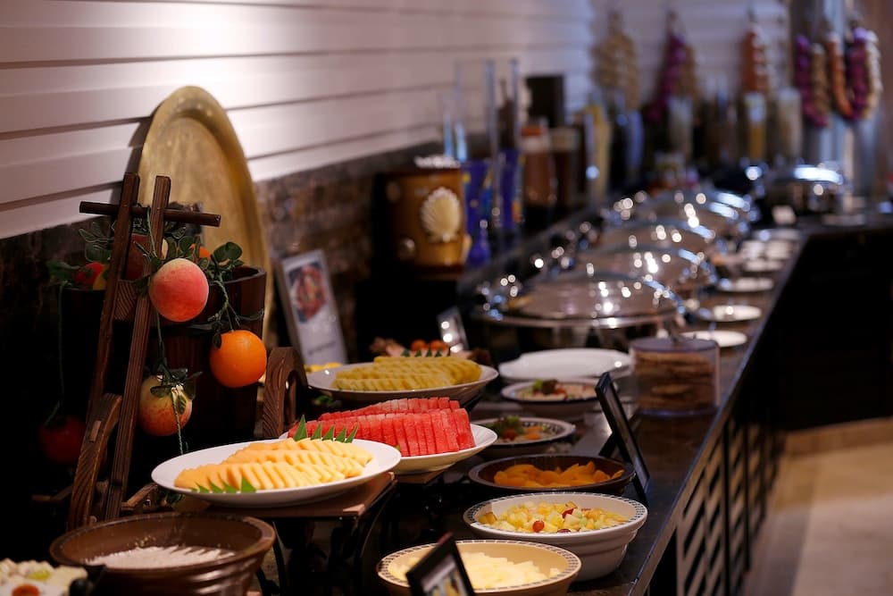 Ramada Plaza by Wyndham Dubai Deira — 14
