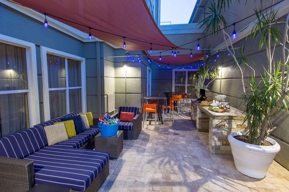 Homewood Suites by Hilton Orlando-International Drive/Convention Center — 11