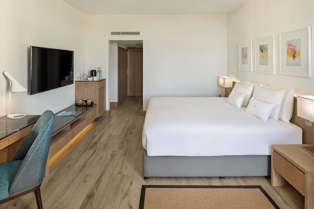 JA Beach Hotel, Dubai — 9