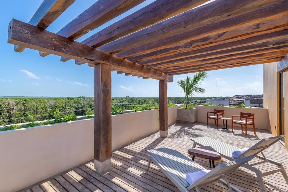 Aloft Tulum — 8