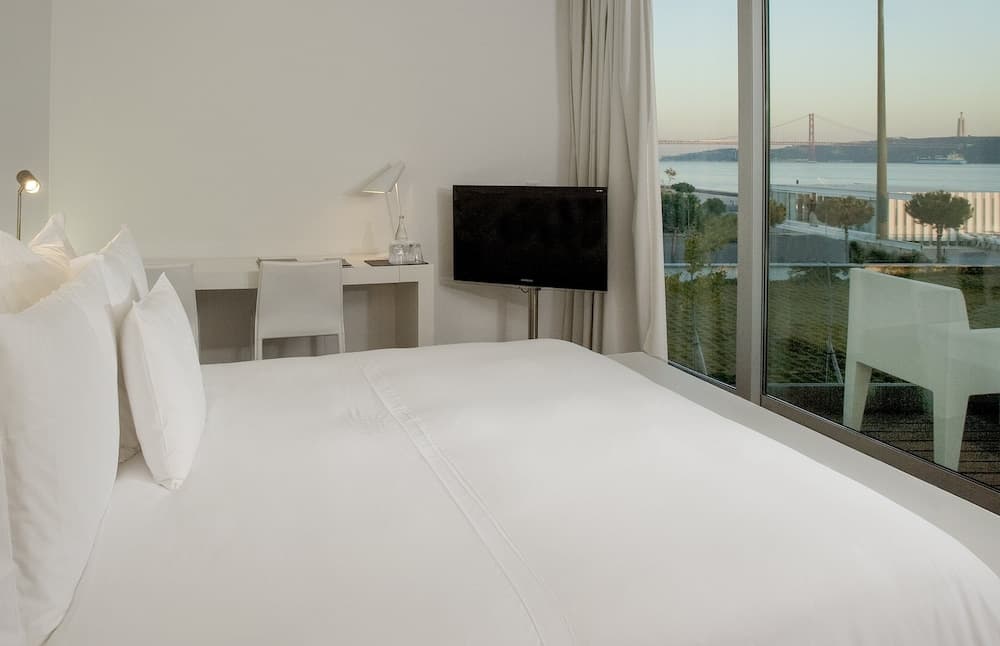 Altis Belem Hotel & Spa, a Member of Design Hotels — 23