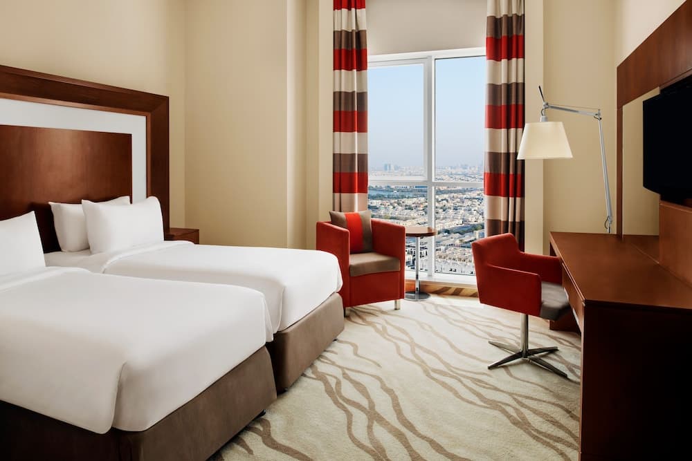 Novotel Dubai Al Barsha — 11