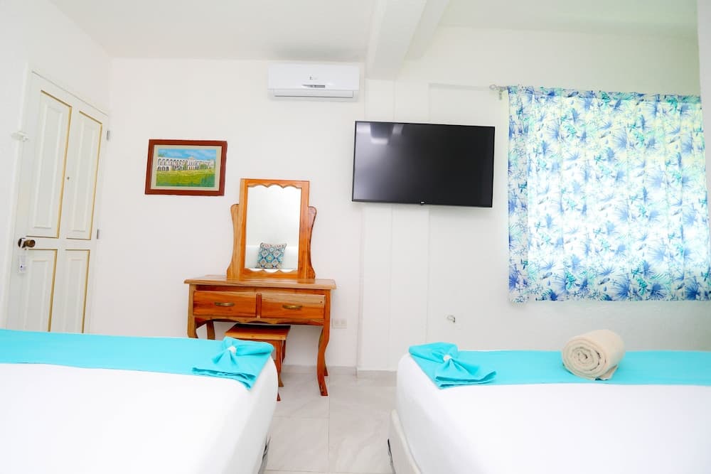 Hotel Maria de Lourdes Cancun — 15