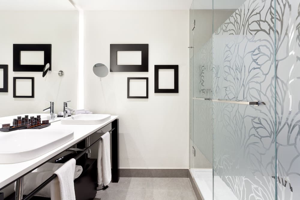 Hotel Condes de Barcelona — 10