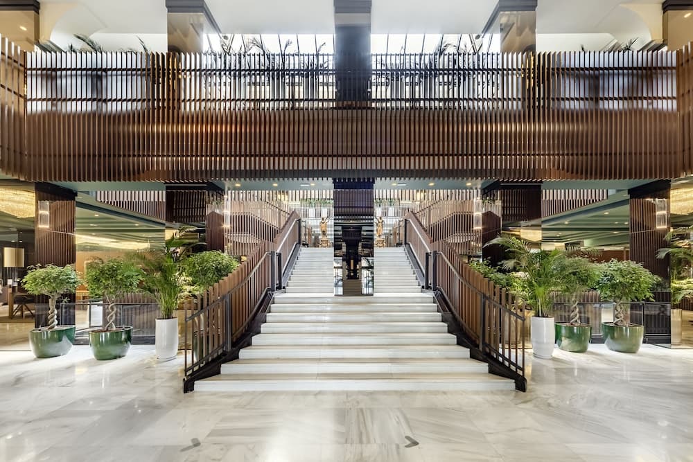 Melia Milano — 1