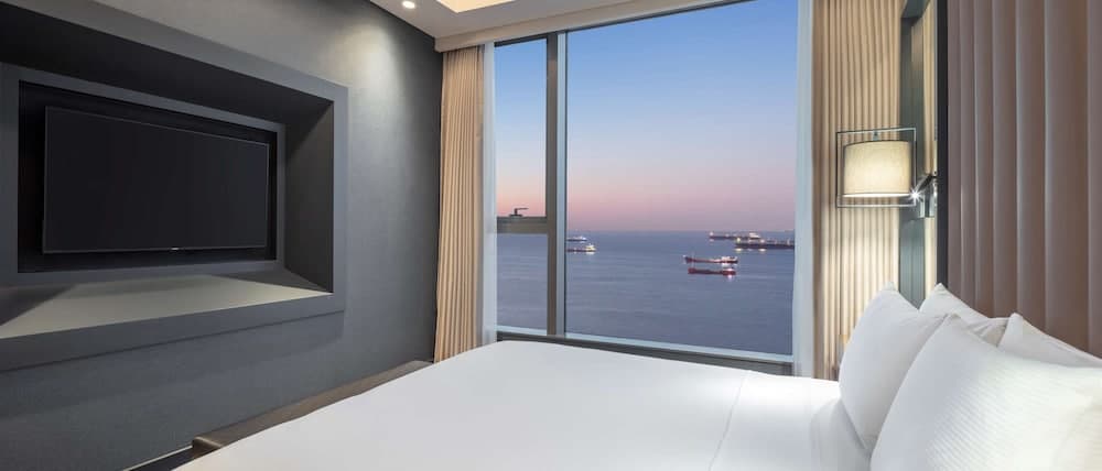 Hilton Istanbul Bakirkoy — 13