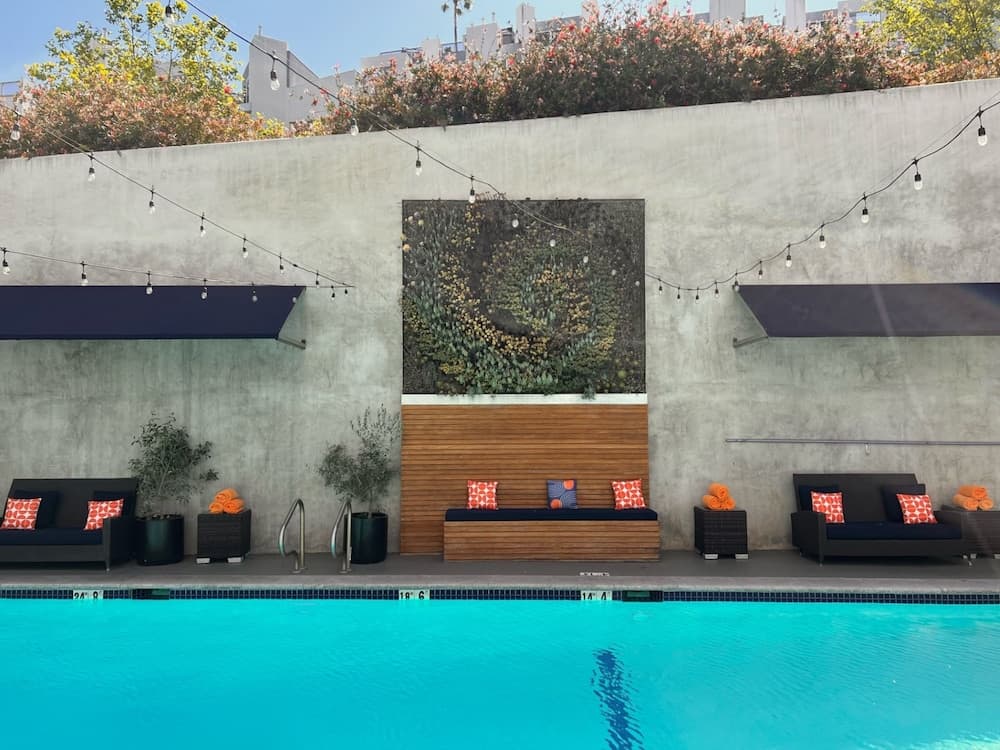 Hotel Angeleno — 28