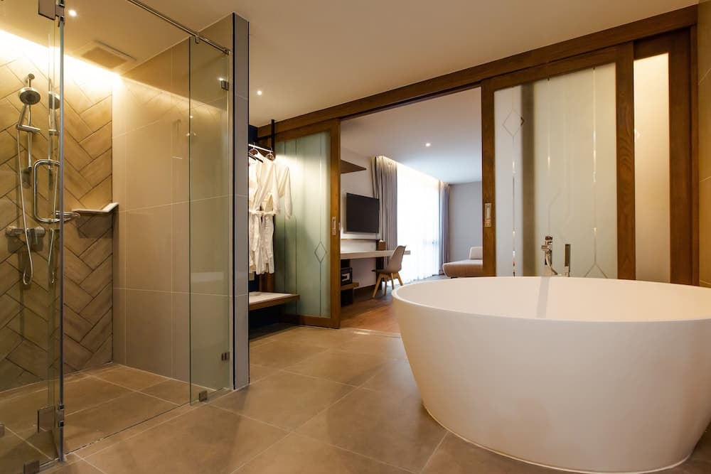 Centara Life Hotel Bangkok Phra Nakhon — 21