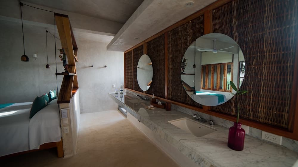 HOTEL POCNA — 12