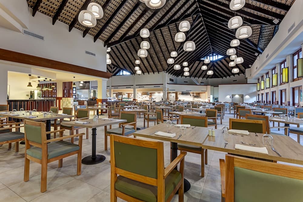 Grand Memories Punta Cana All Inclusive — 12