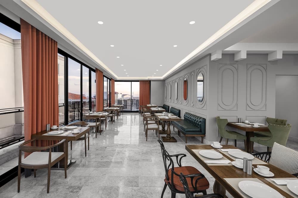 AKKA Lush Hotel Taksim — 22