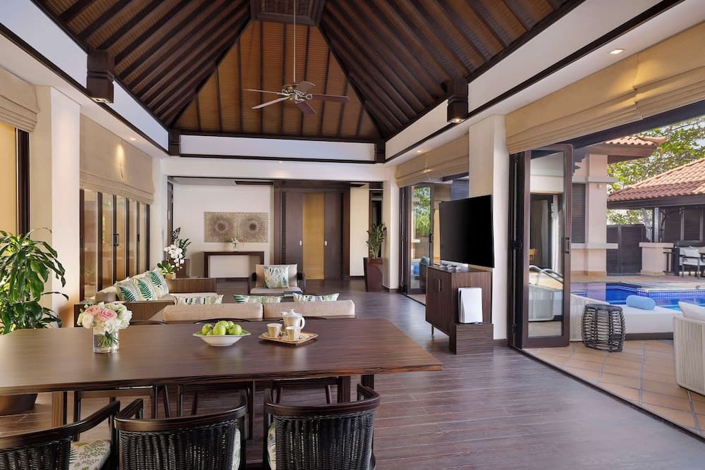Anantara The Palm Dubai Resort — 16