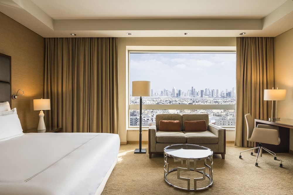 Swissotel Al Ghurair — 3