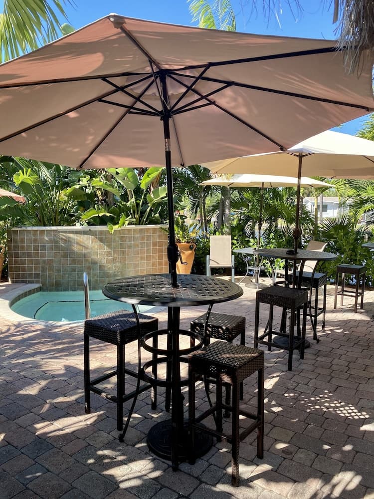 The Cabanas Guesthouse & Spa - Caters to Gay Men — 5