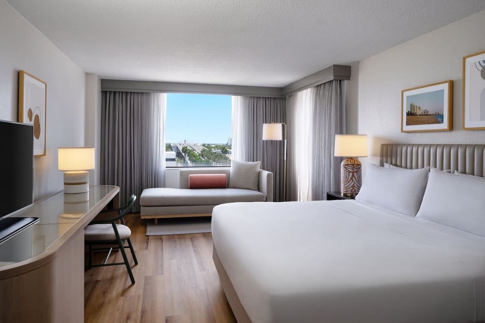Renaissance Fort Lauderdale Marina Hotel — 13