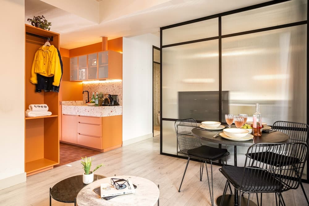 Coeo ApartHotel Parras — 16
