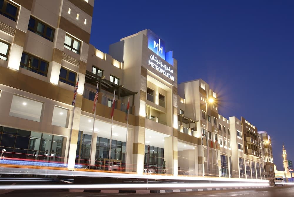Metropolitan Hotel Dubai — 1