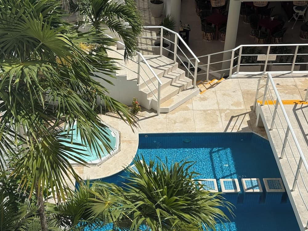 Luciana Hotel & Beach Club — 5