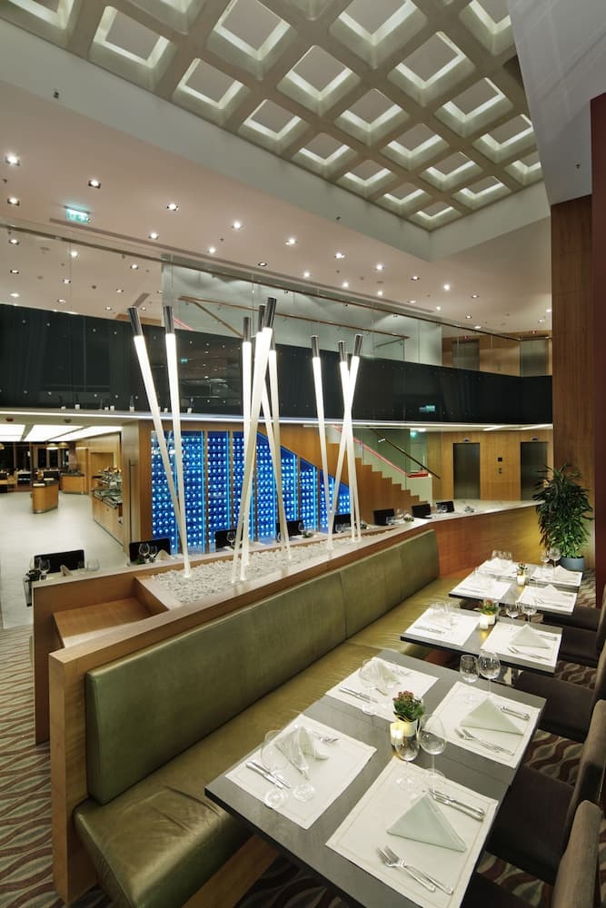 Doubletree by Hilton Estambul Moda — 15