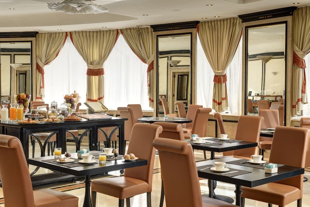 UNA Hotels Scandinavia Milano — 19