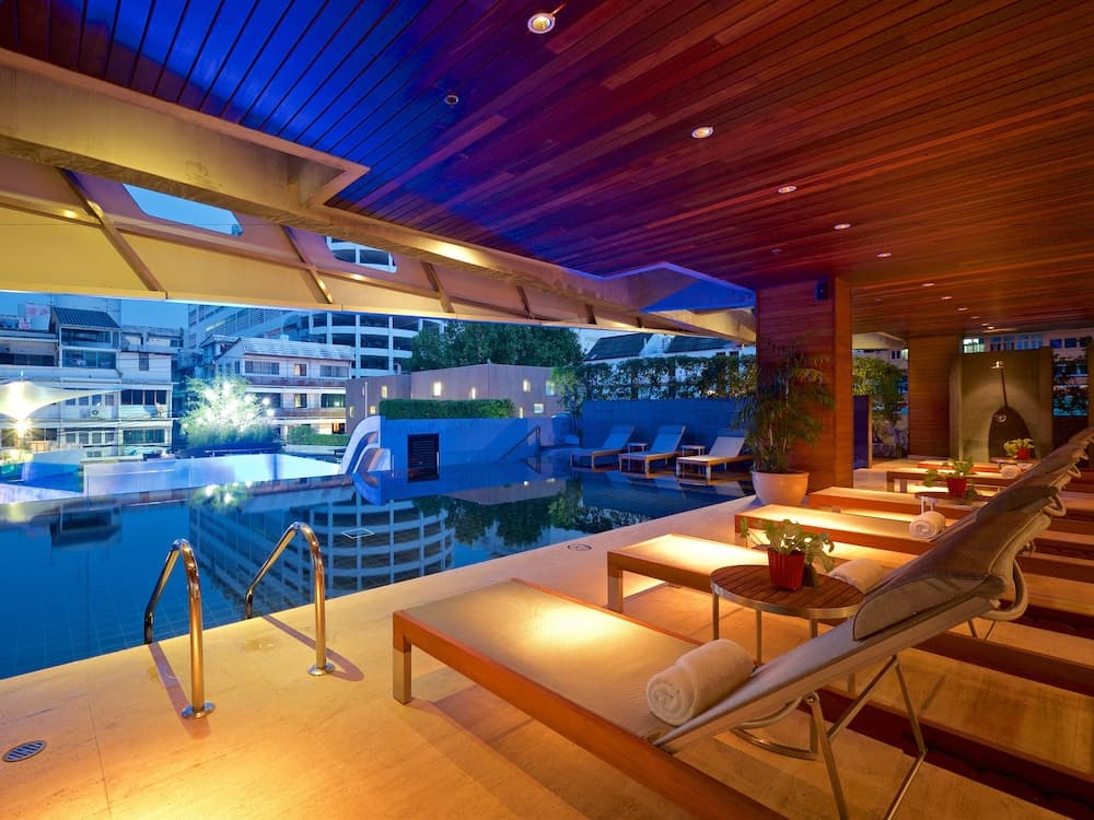 LiT BANGKOK Hotel — 17