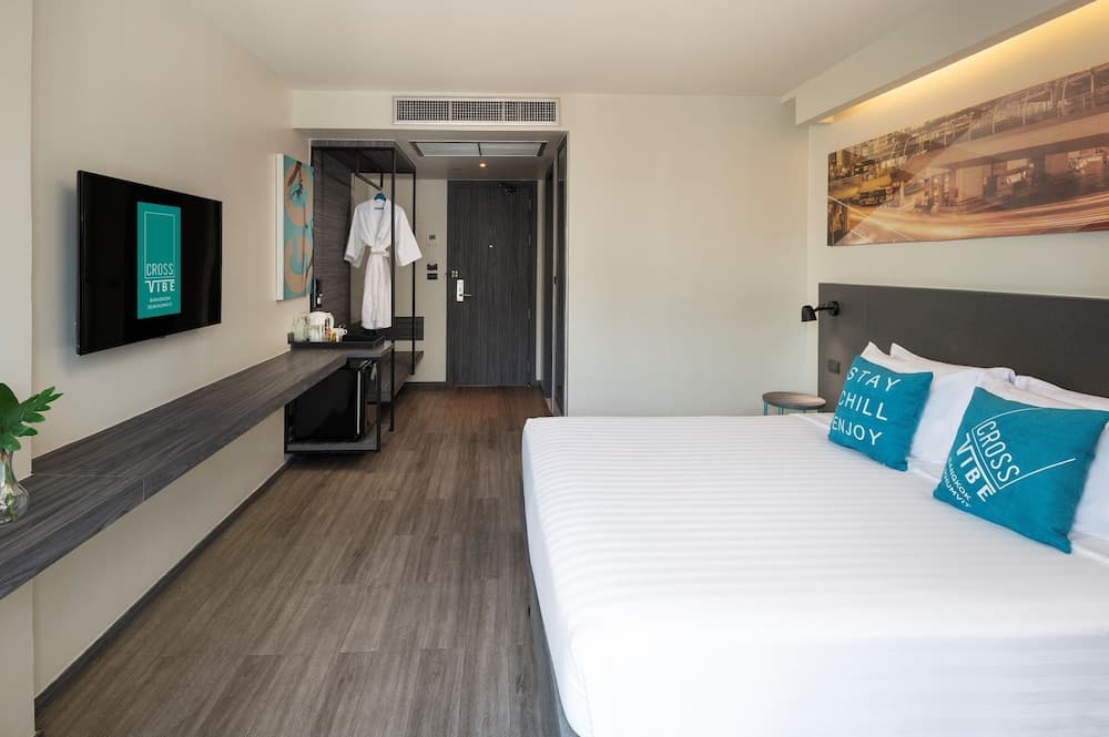 Cross Vibe Sukhumvit Hotel — 17
