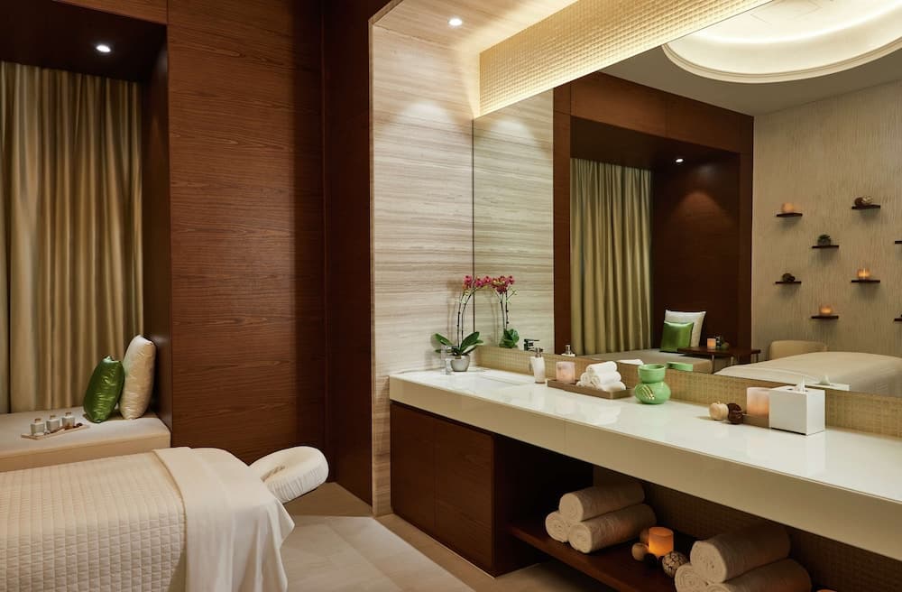 Hilton Dubai Al Habtoor City — 8