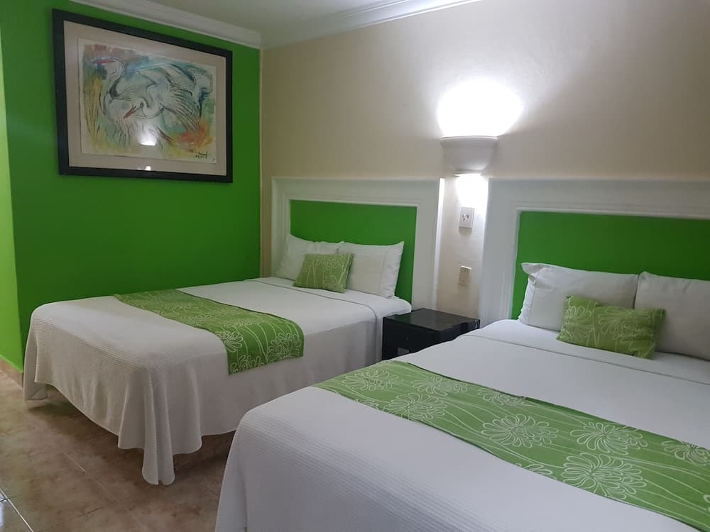 Hotel HC Internacional — 13