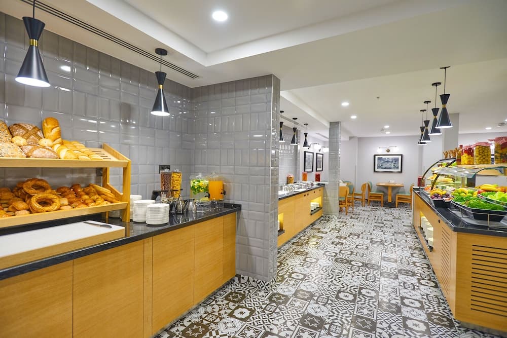 Akka Suites Taksim — 13