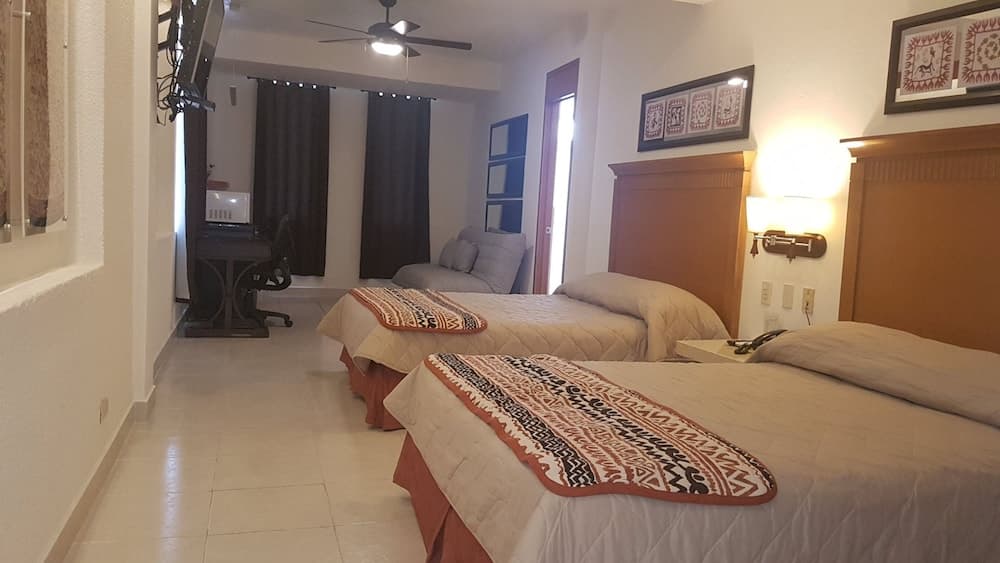 Hotel & Suites Nader — 16