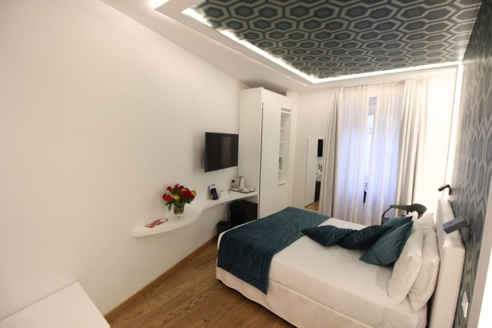 Hotel Abruzzi — 22