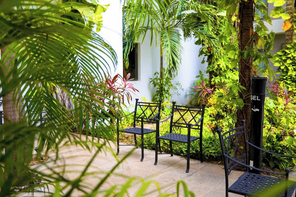 Ambiance Suites Cancun — 1