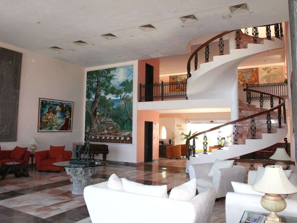 Hotel y Museo Casa Turquesa — 9