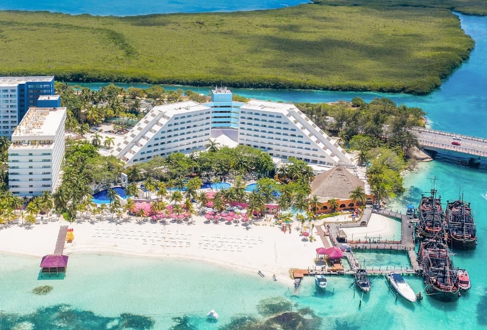 Oasis Palm - All Inclusive — 1
