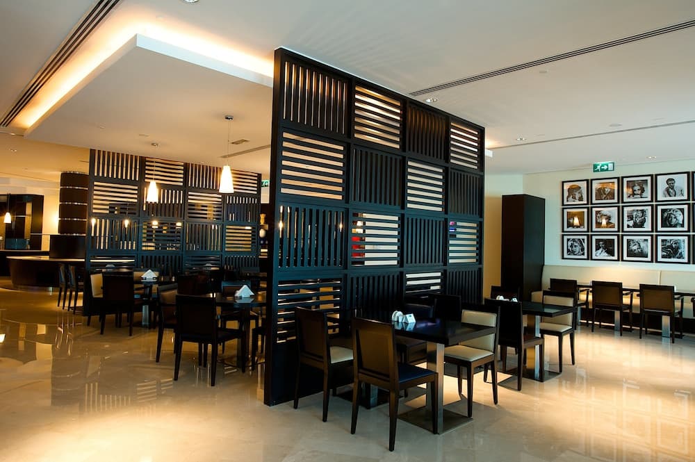 Holiday Inn Express Dubai Airport, un hotel IHG — 24