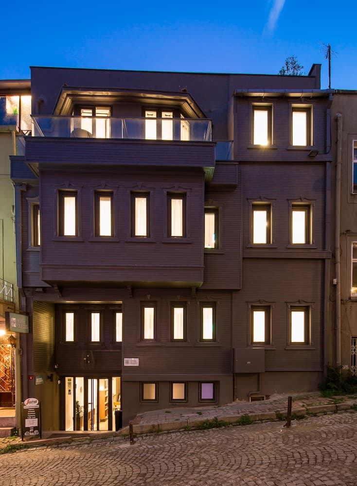 Hotel Alilass — 1