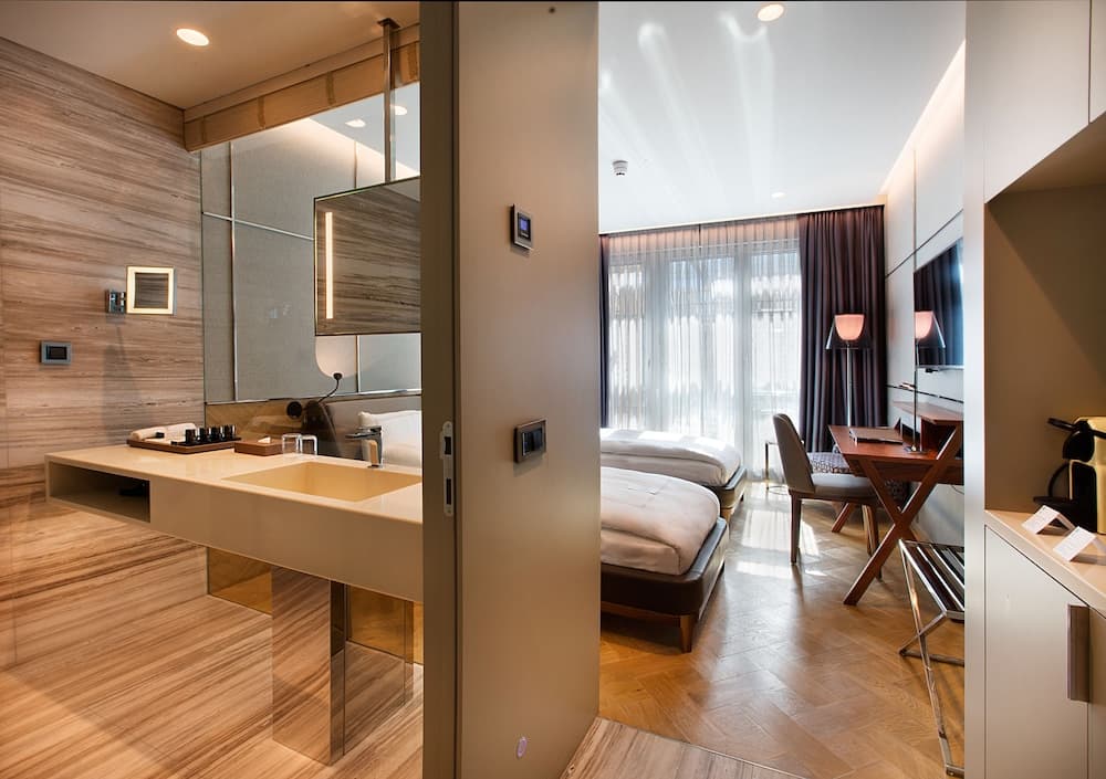Fer Hotel — 13