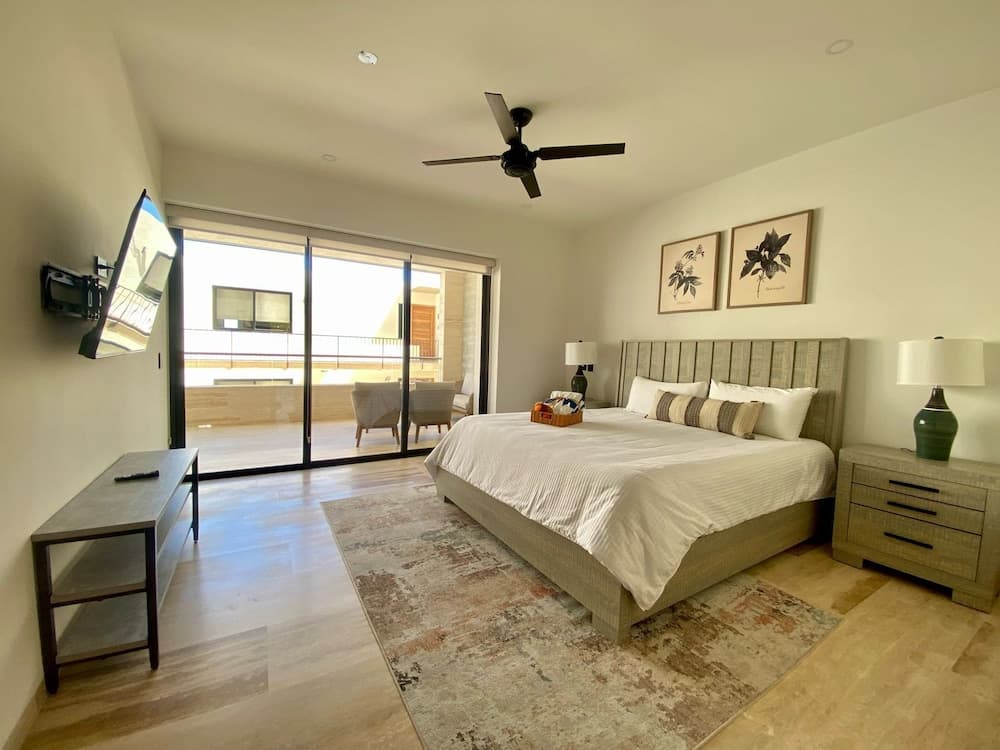 Marella Cabo — 20