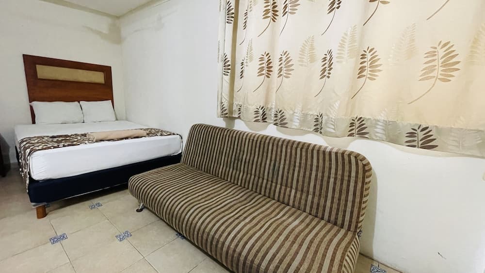 Hotel B&B - 5th Avenue — 24