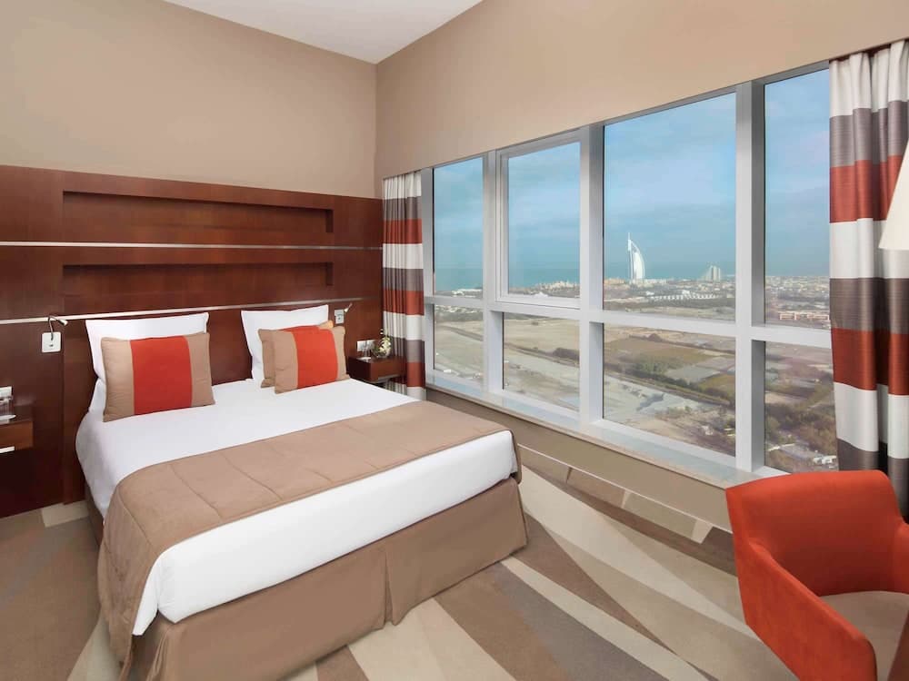 Novotel Dubai Al Barsha — 17