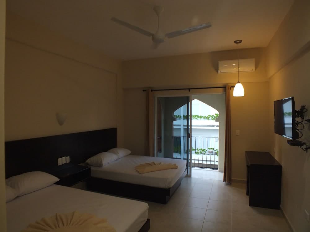 Sahara Hotel — 6
