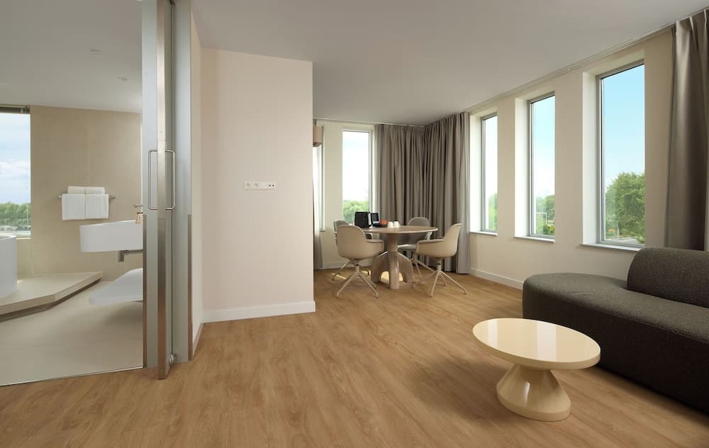 Westcord Art Hotel Amsterdam 4 — 10