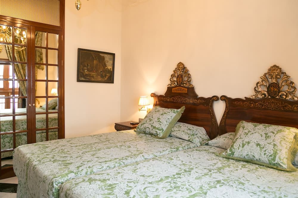 Hotel Ateneo Sevilla — 18