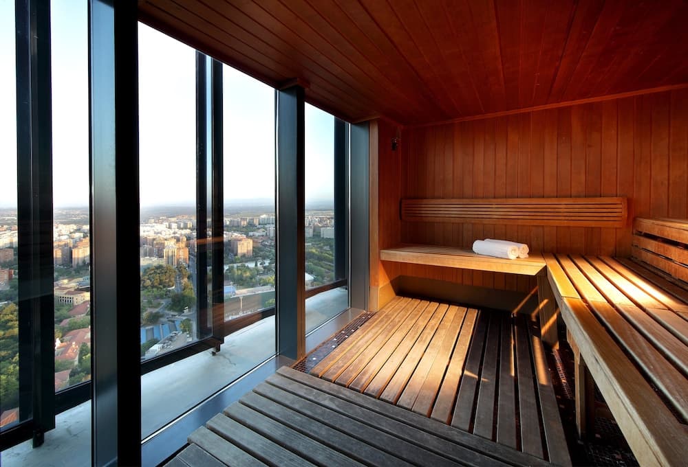 Eurostars Madrid Tower — 25