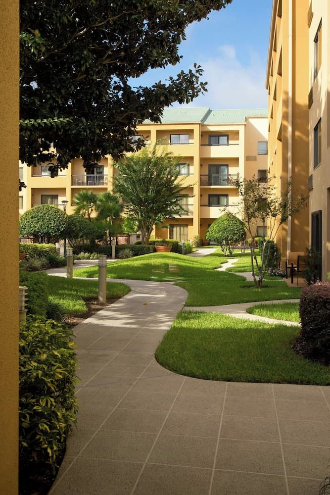Courtyard by Marriott Orlando International Dr / Conv Cntr — 26