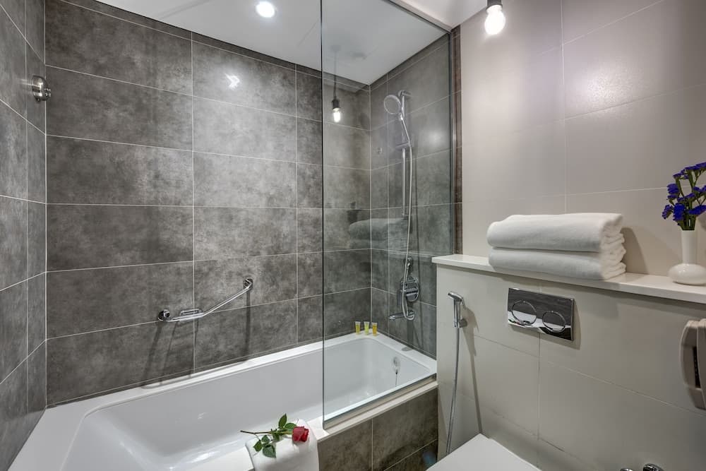 Hotel URBAN Al Khoory — 27