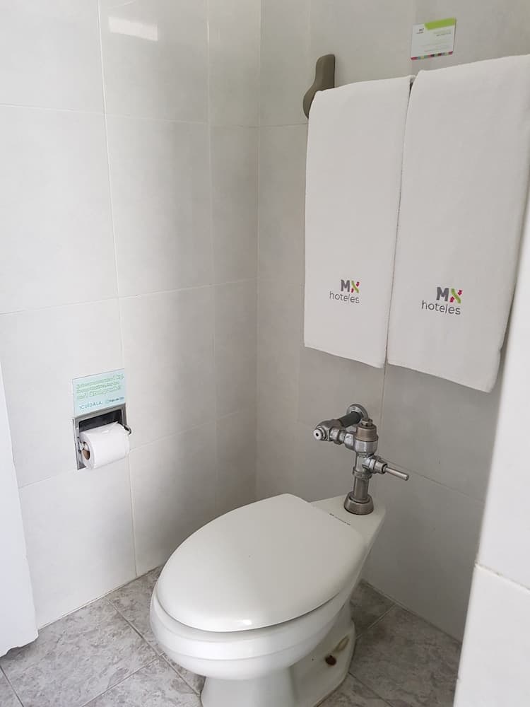 Hotel MX Congreso - In Mexiko-Stadt (Venustiano Carranza) — 17