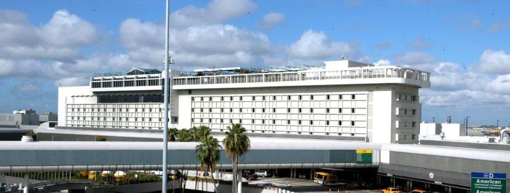 Hotel Aeroporto Internazionale di Miami — 11
